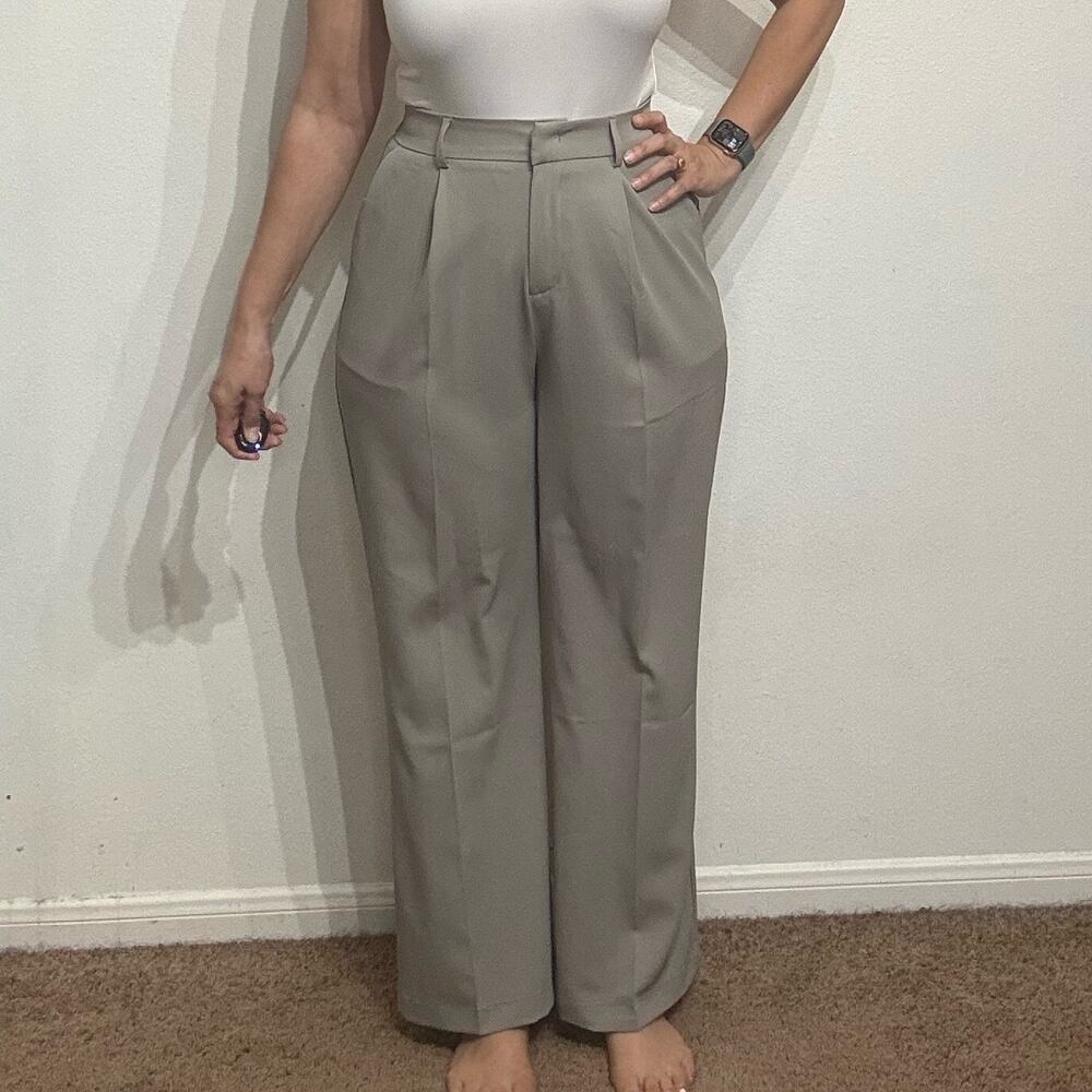 Funyyzo Gray High Waist Wide Leg Slacks Sz M